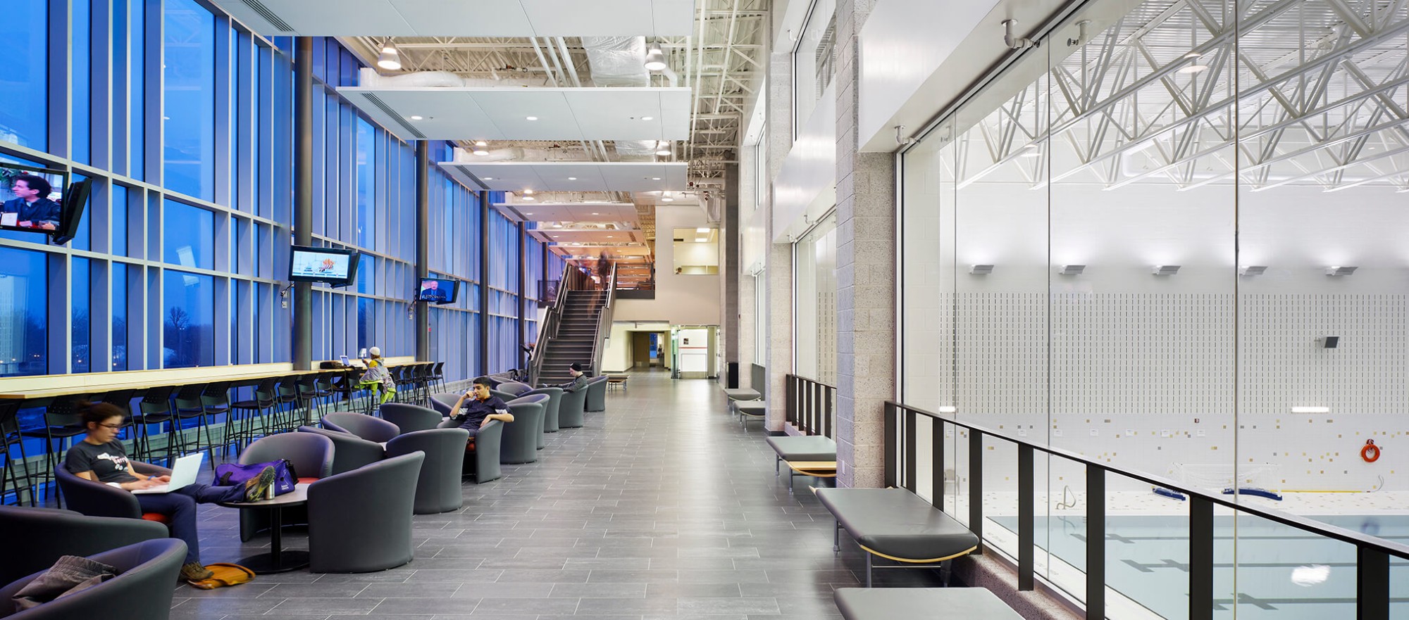 western_university_tu_hao_so_huu_co_so_vat_chat_hien_dai