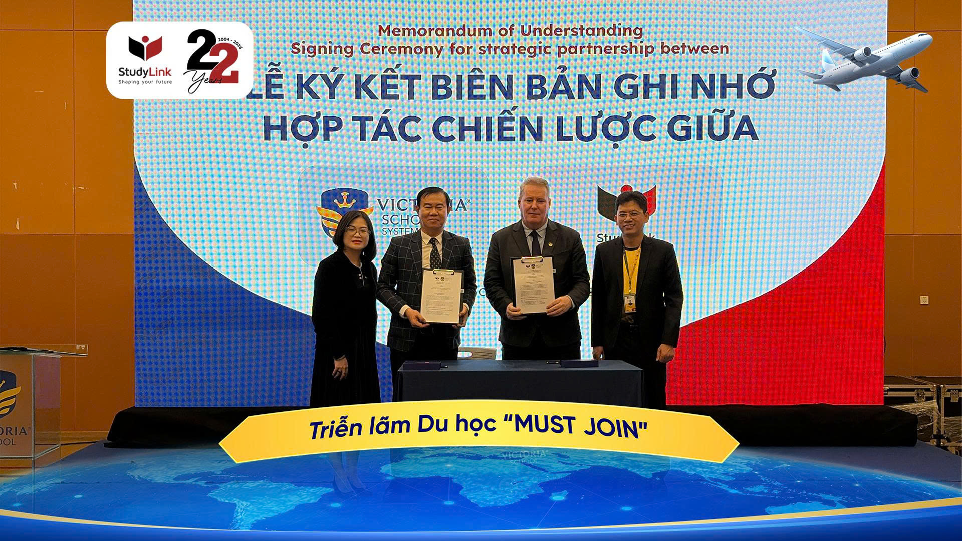 LỄ KÝ KẾT HỢP TÁC CHIẾN LƯỢC GIỮA STUDYLINK VÀ VICTORIA SCHOOL